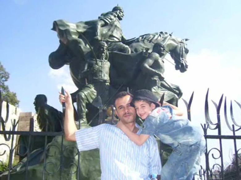fares photo